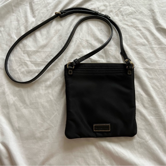 Dooney & Bourke Handbags - Dooney and Bourke Crossbody Nylon Bag